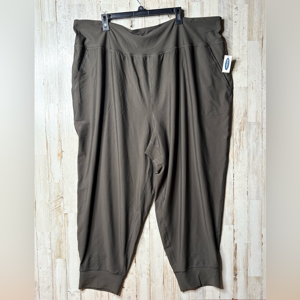 Old Navy Active Powersoft High Rise Plus Olive Green Joggers Go Dry Size 4X NWT - Picture 6 of 13